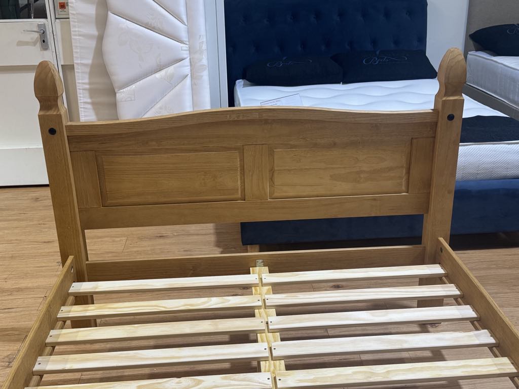LAS 4ft6 Double Chunky Solid Pine Bed Frame