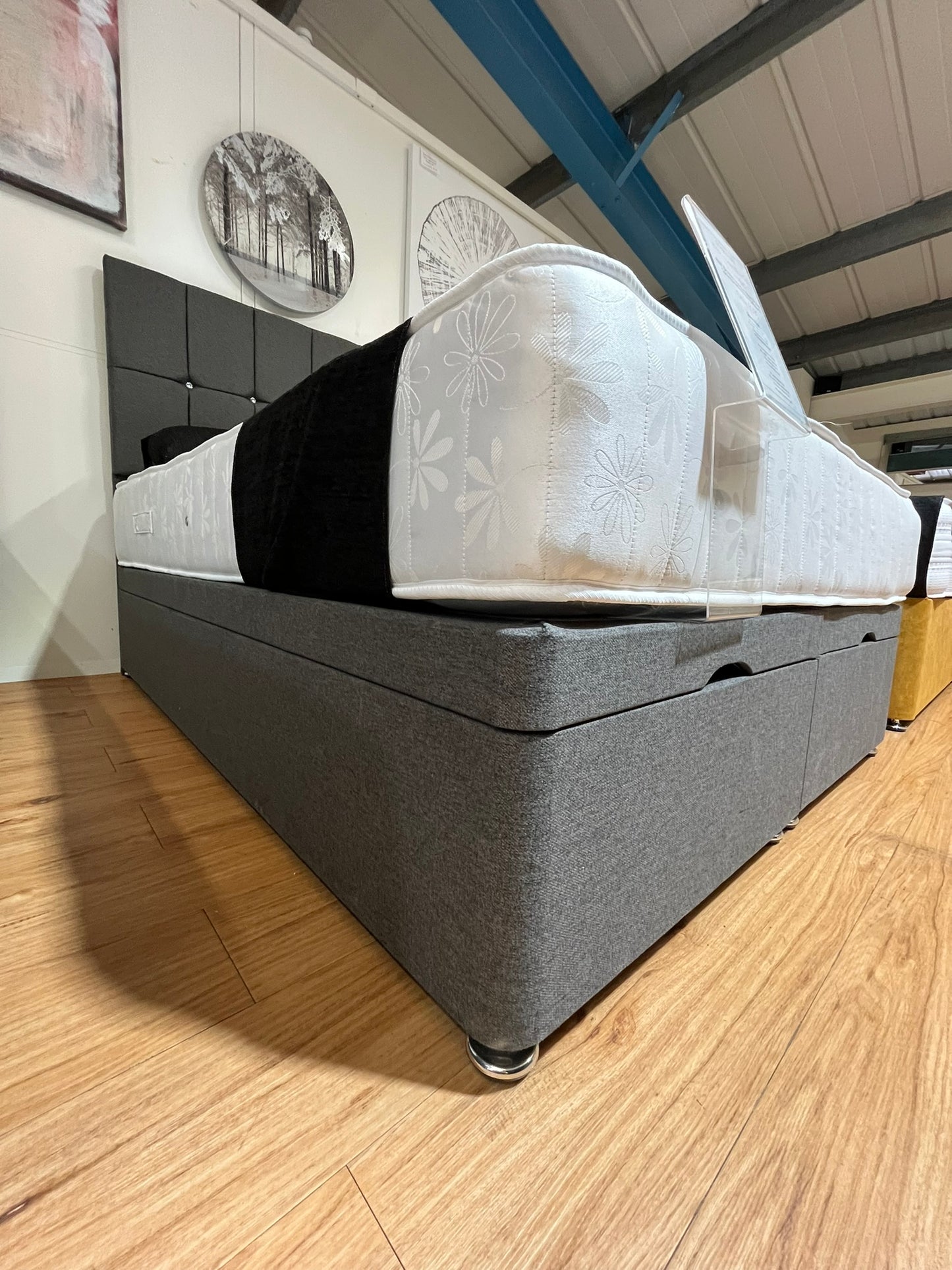 Shakespeare Lift-up Ottoman Divan Set