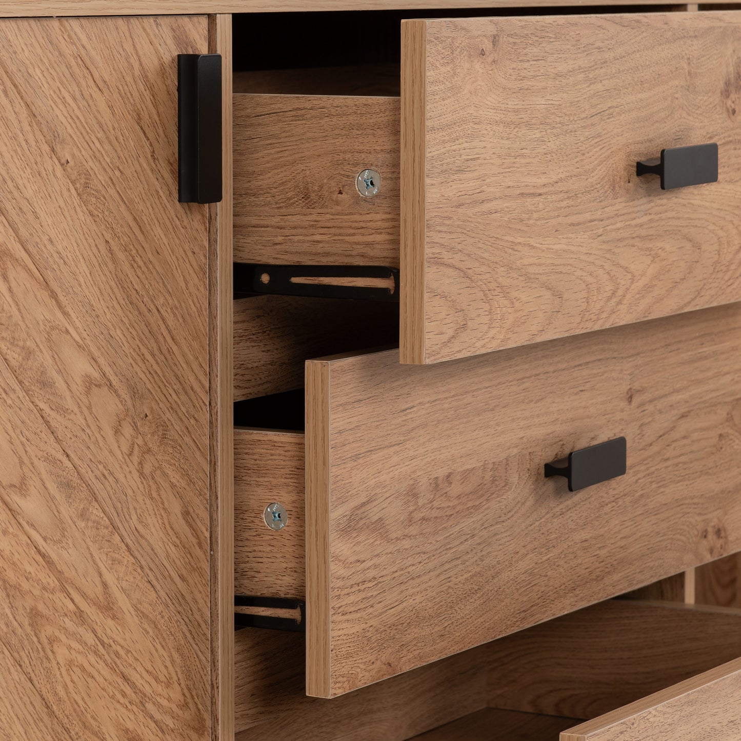LEO 2 Door 3 Drawer Sideboard