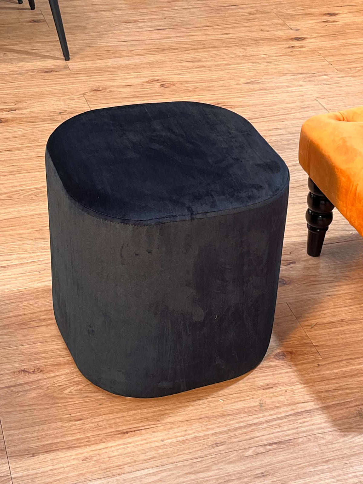 Mackie Black Velvet Stool