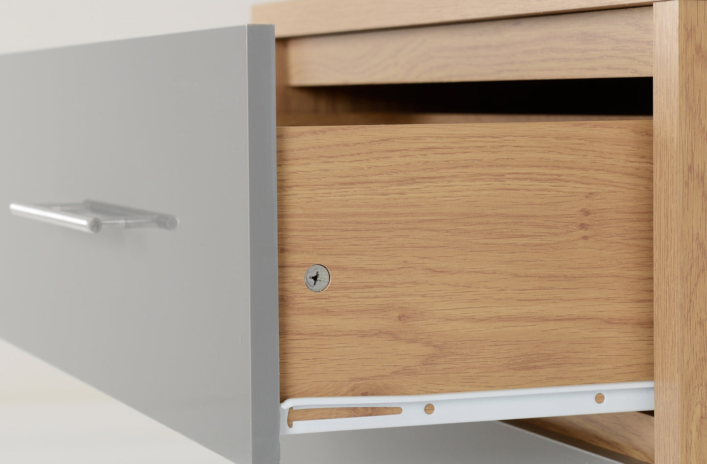 SEV 3 Drawer Chest
